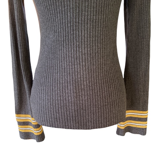 Leo & Sage Gray Yellow Ribbed Long Sleeve Top - S - Picture 8 of 11